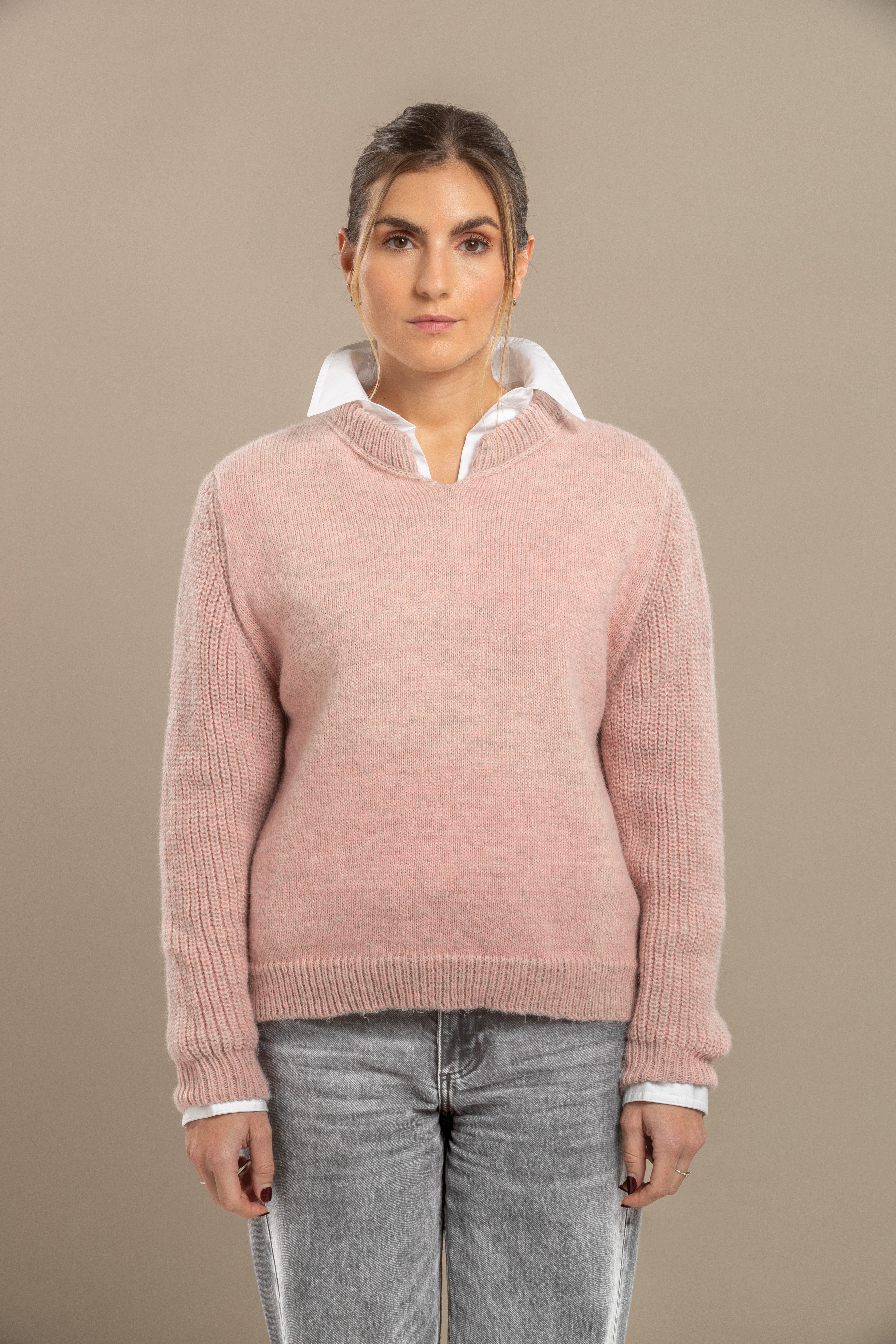 AMARYLLIS Pichinku V-trui