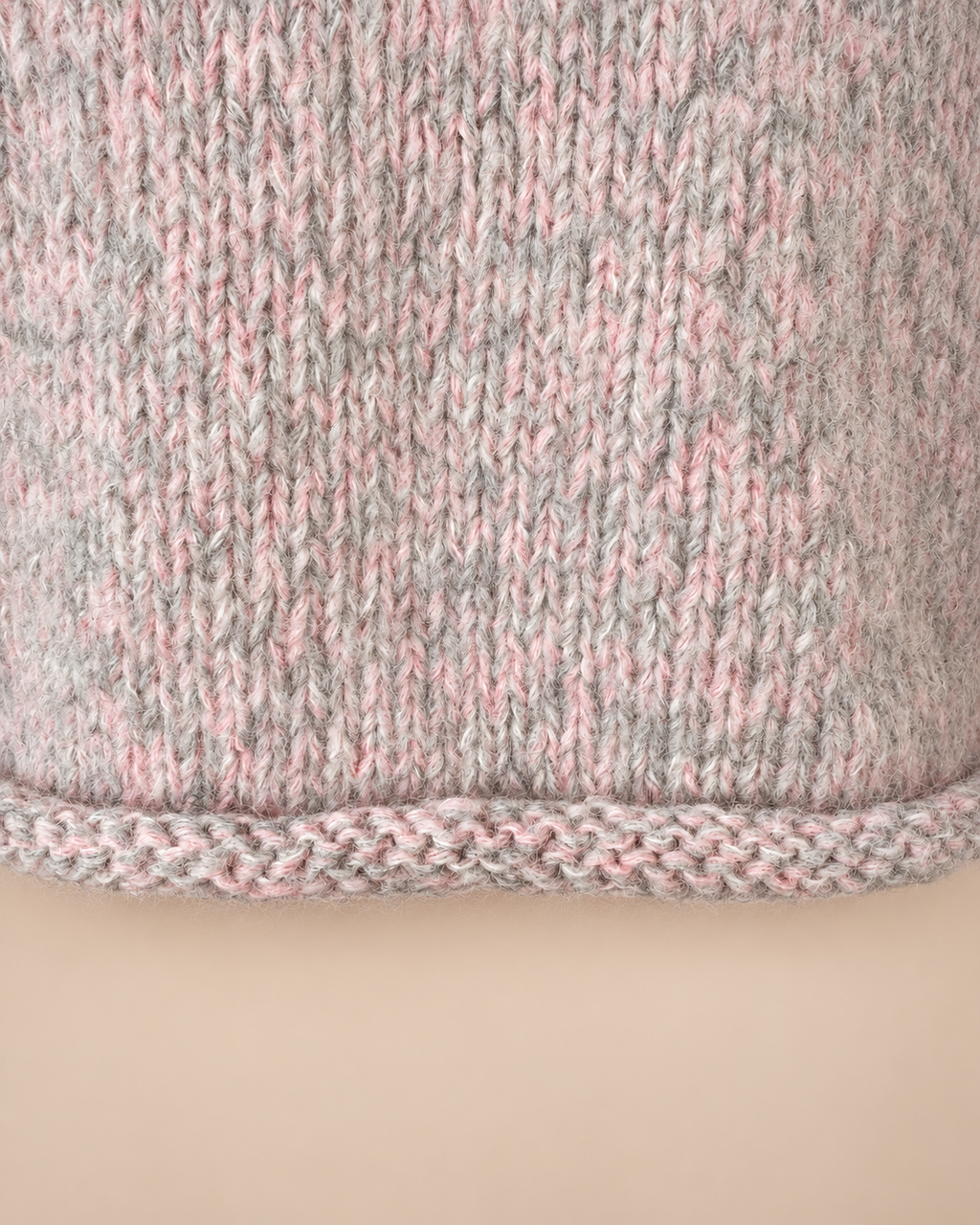 Eloïse ~ alpaca trui met V-hals, rose mélange