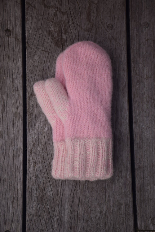 ZARA mittens powder pink / cloudy white