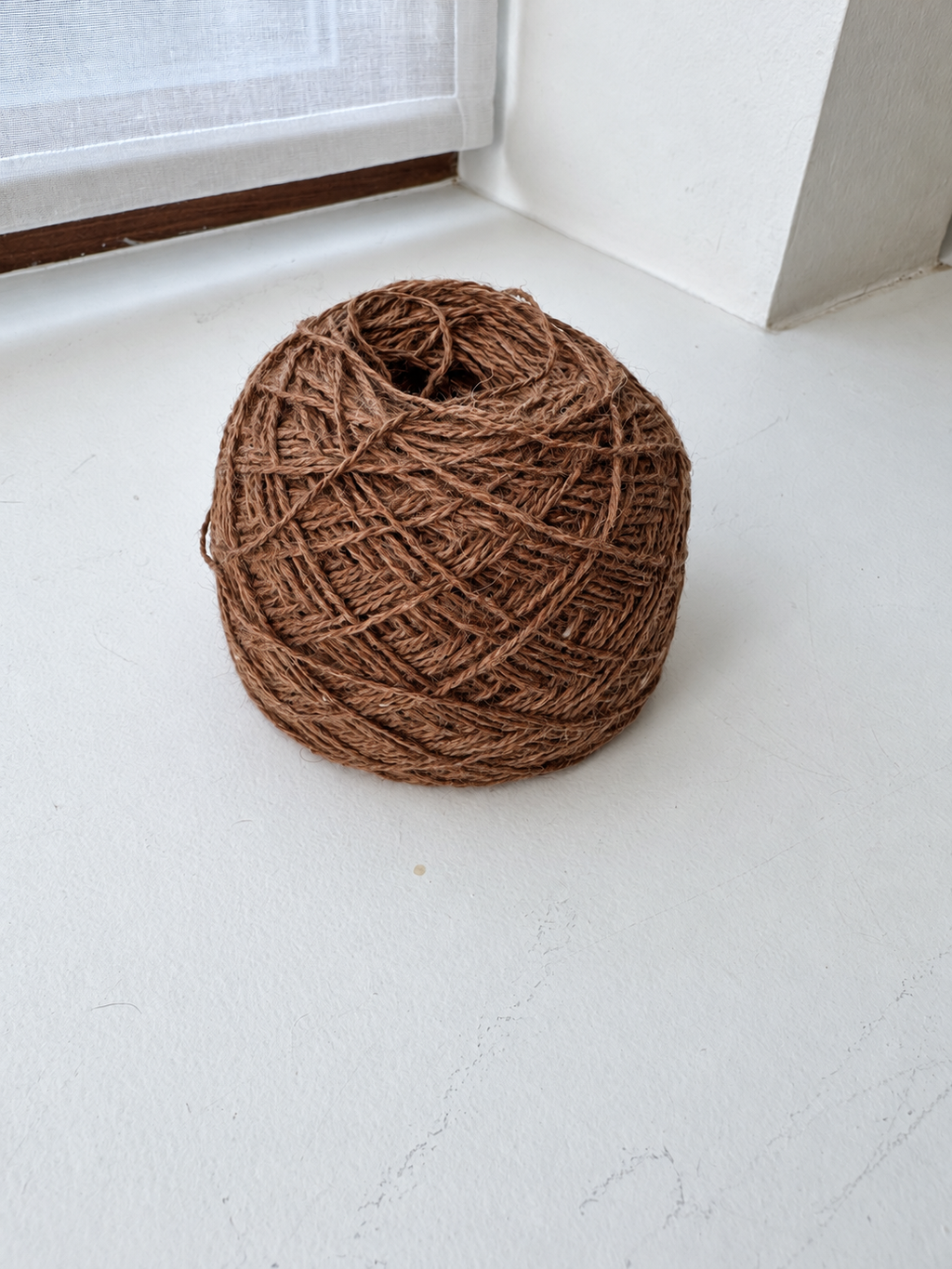 Mandel Fingering Yarn - Chestnut